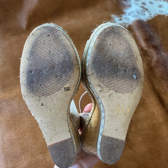 JLO Jennifer Lopez champagne Ondra 9.5 M high heel wedge espidrilles sandal - Picture 6 of 8